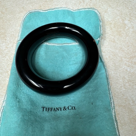 Tiffany & Co. Elsa Peretti Black Lacquer Bangle - Picture 2 of 5